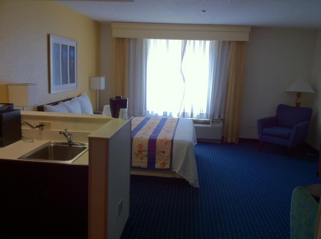 Studios And Suites 4 Less - Gum Road Chesapeake Camera foto
